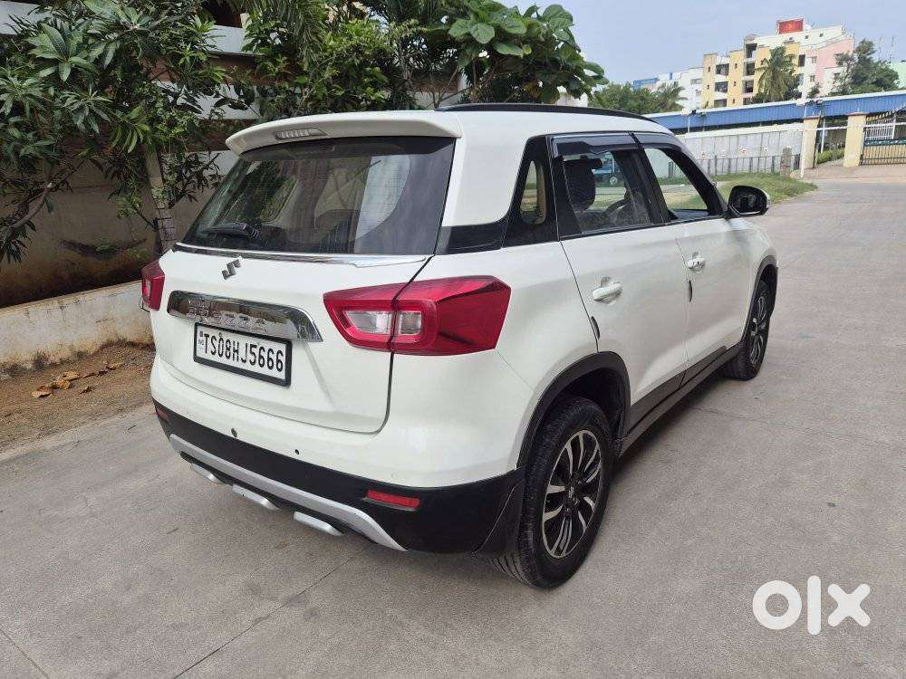 Maruti Suzuki Brezza 1.5 Zxi Smart Hybrid, 2020, Petrol