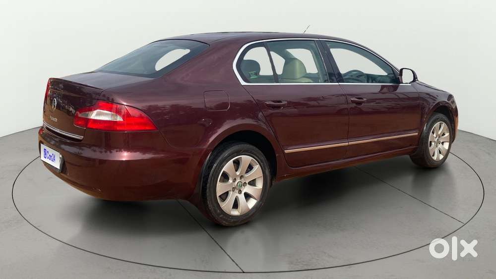 Skoda Superb 1.8 Elegance TSI AT, 2012, Petrol