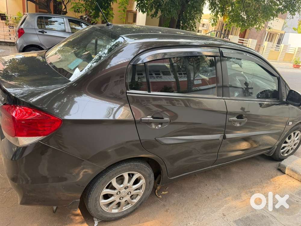 Honda Amaze 2nd Gen 2015 Petrol Elite Automatic