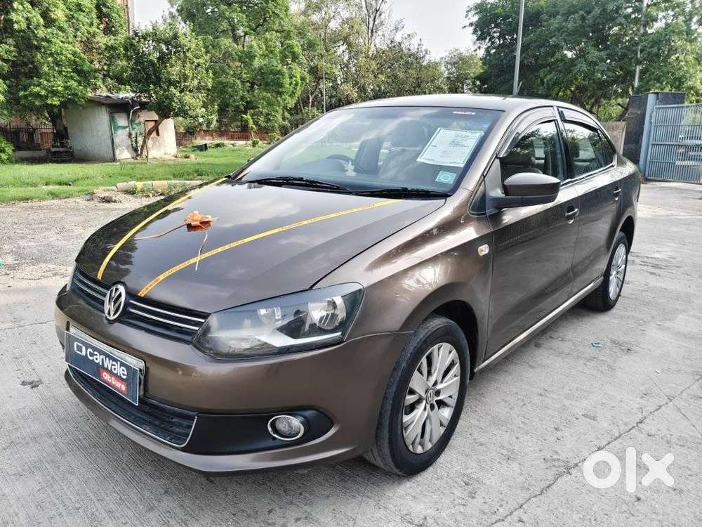 Volkswagen Vento 1.2 Tsi Comfortline At, 2015, Petrol