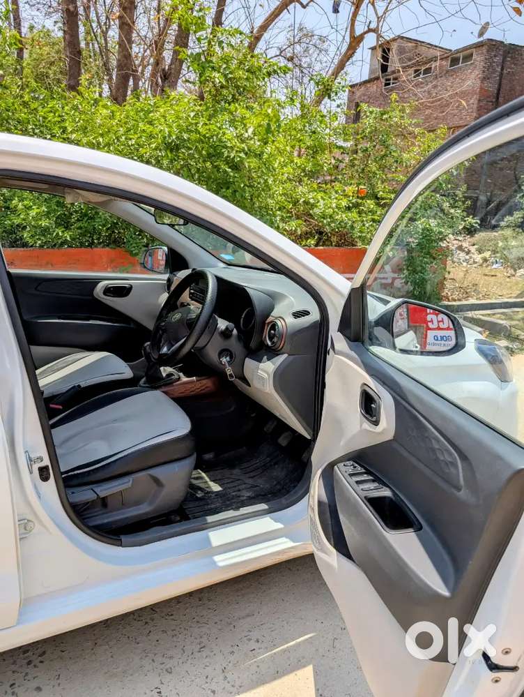 Hyundai Aura 2023 Cng  43000 Km Driven