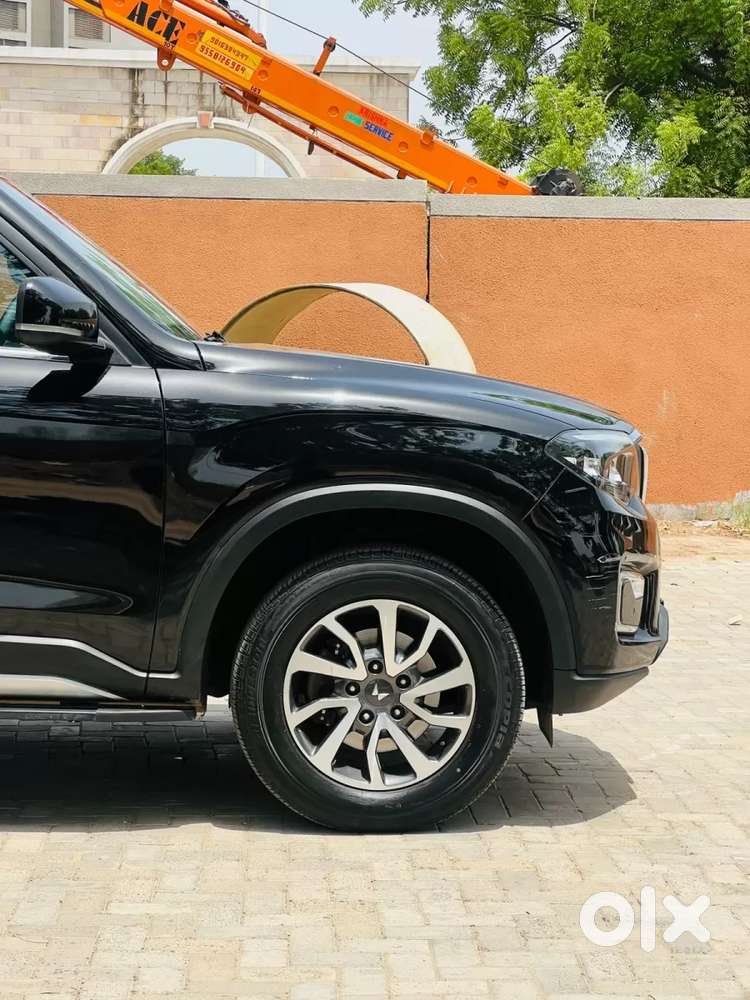 Mahindra Scorpio N Z8 Diesel At 2wd 7 Str, 2025, Diesel