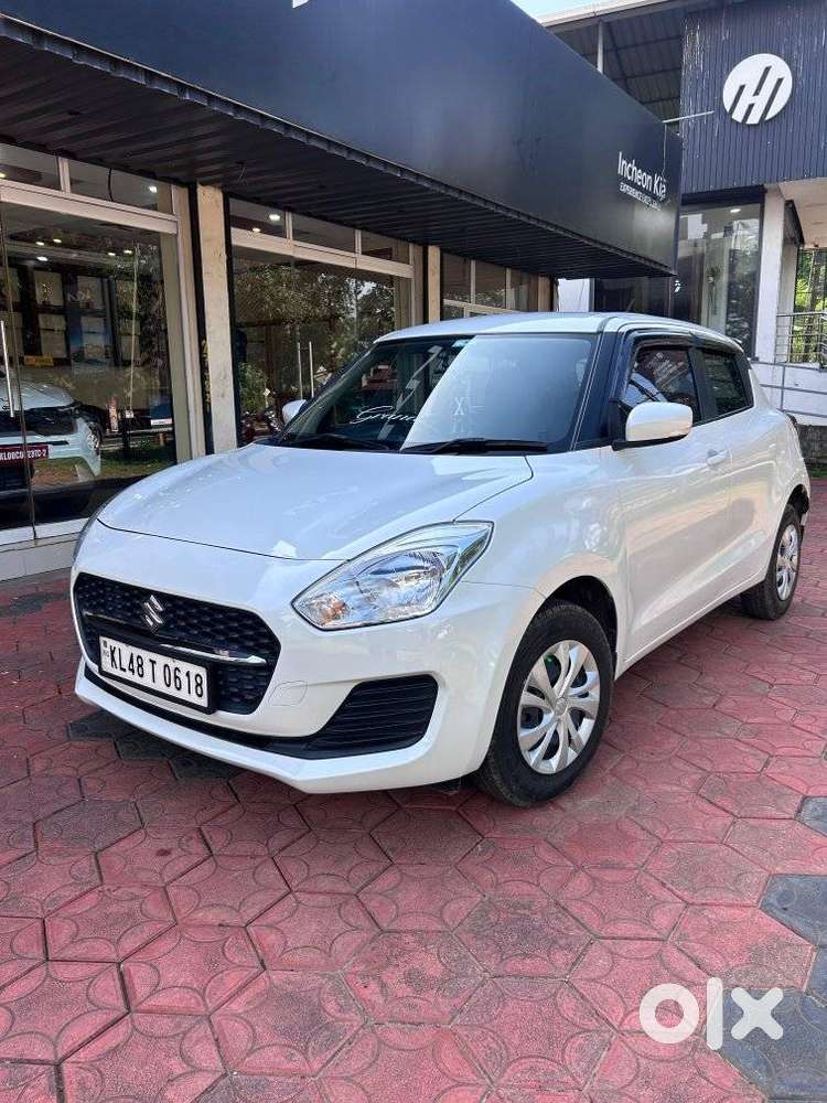 Maruti Suzuki Swift 1.2 Vxi (o), 2023, Petrol
