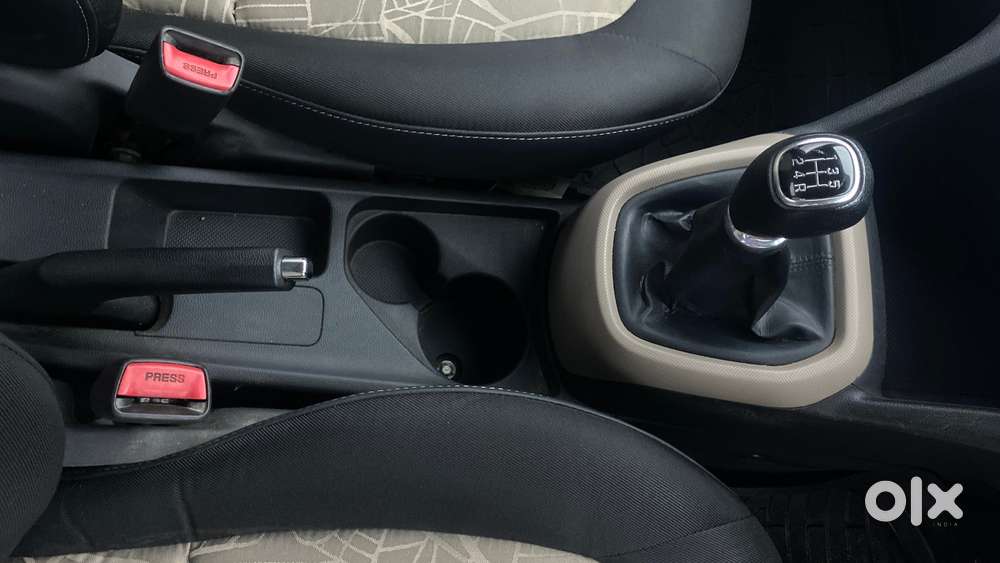 Hyundai Grand I10 Sportz 1.2 Kappa Vtvt, 2015, Petrol