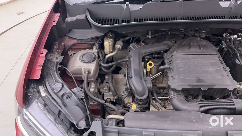 Volkswagen Taigun 1.0 Tsi Highline At, 2022, Petrol