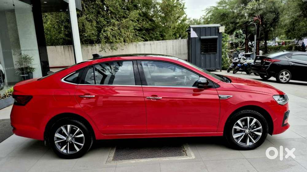 Skoda Slavia Style 1.0l Tsi At, 2025, Petrol