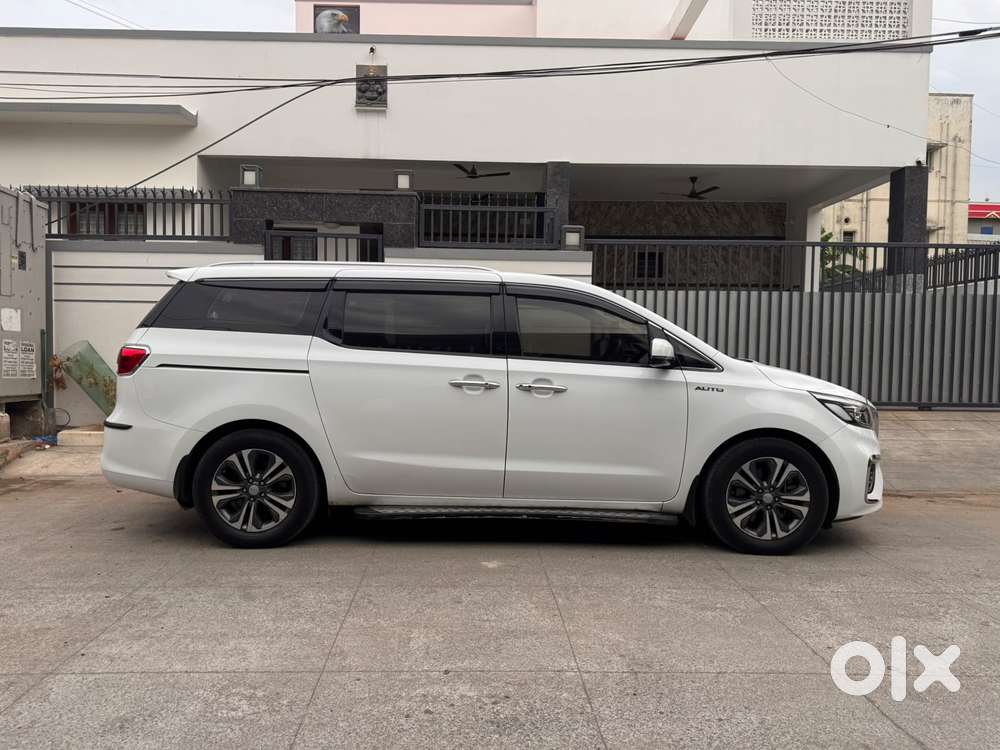 Kia Carnival Prestige, 2020, Diesel