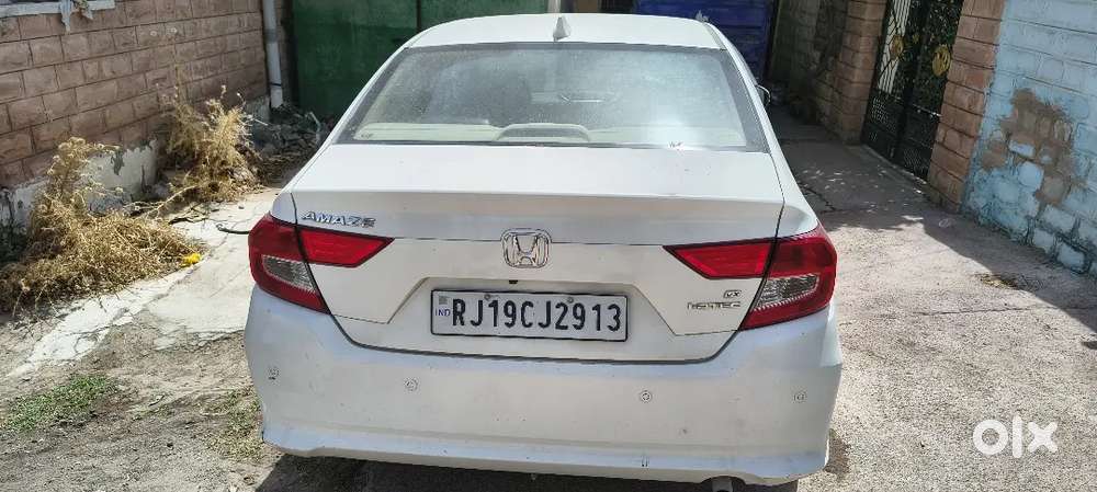 Honda Amaze For Sell.millage 25+kmpl