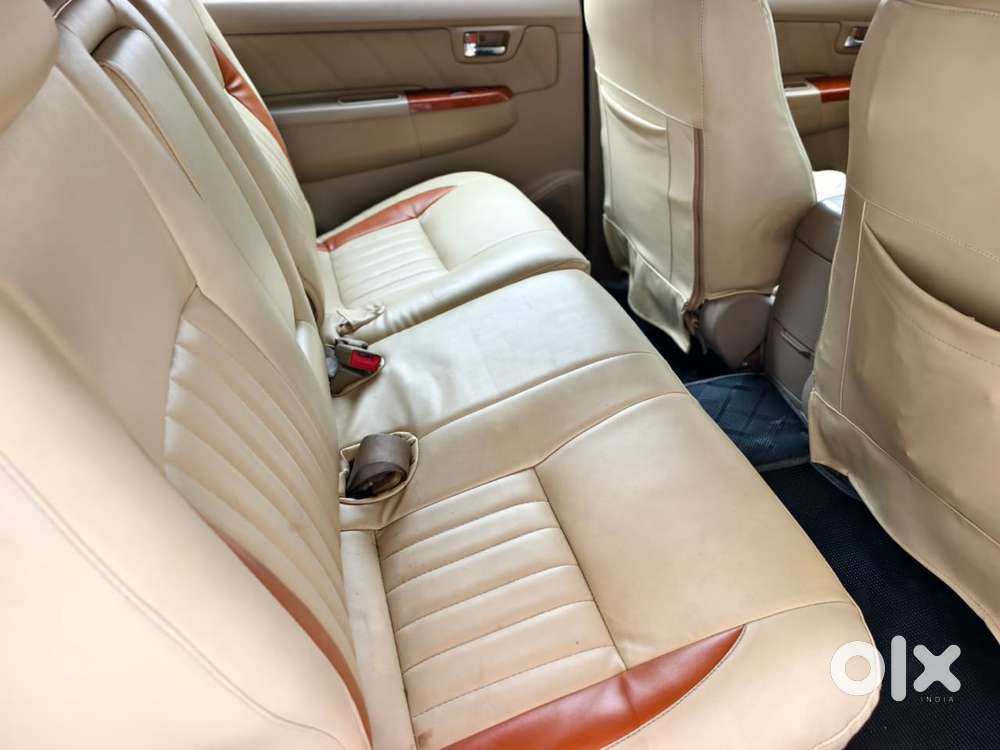 Toyota Fortuner, 2010, Diesel