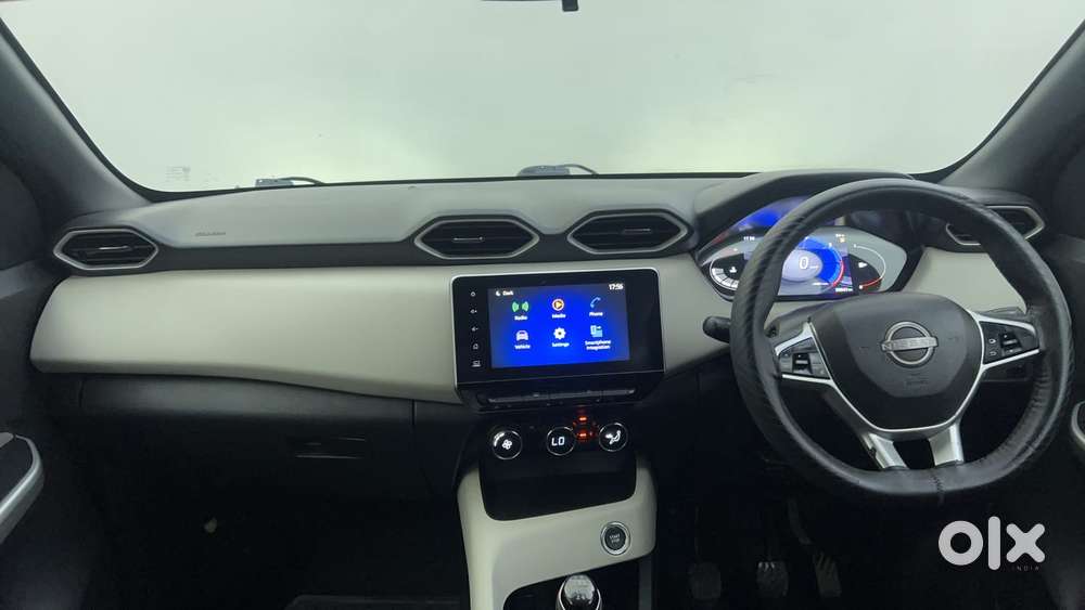 Nissan Magnite 1.0 Xv, 2023, Petrol