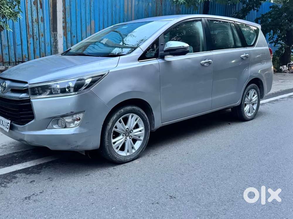 Toyota Innova Crysta 2.8 Zx At 7 Seater, 2018, Diesel