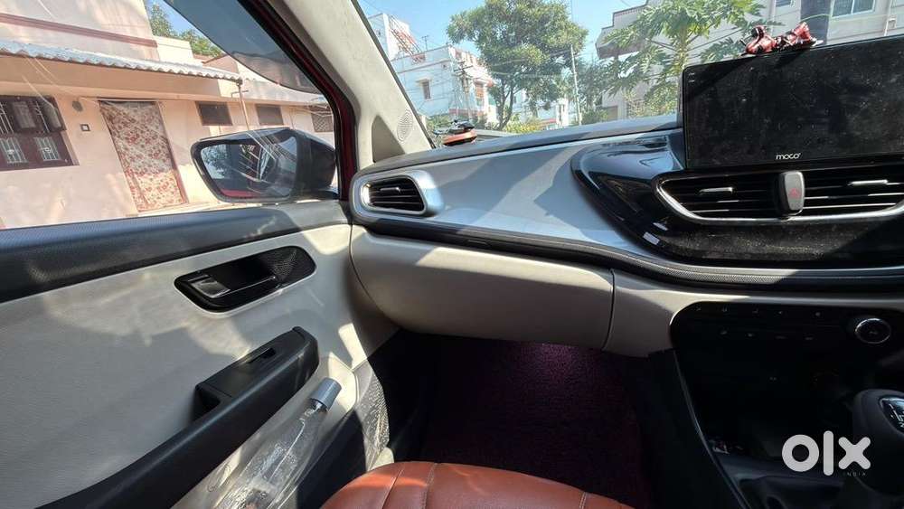 Tata Altroz Petrol Car 2024