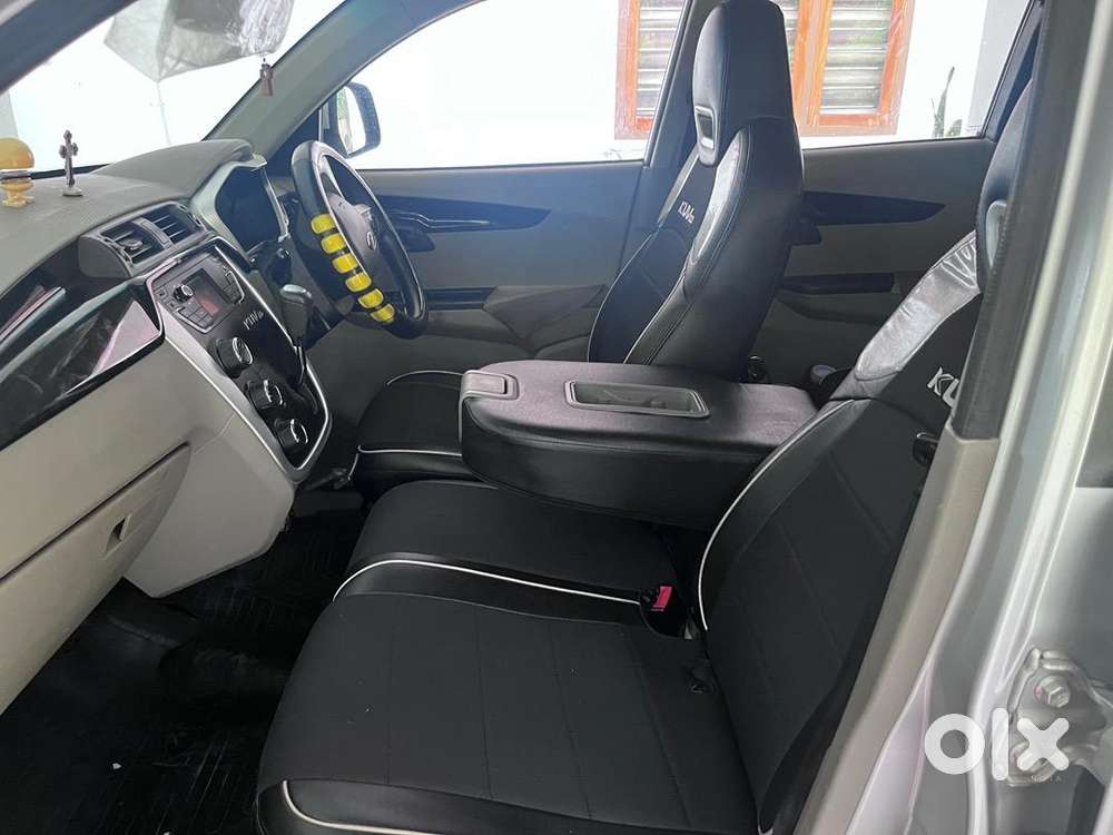 Mahindra Petrol Car 2016