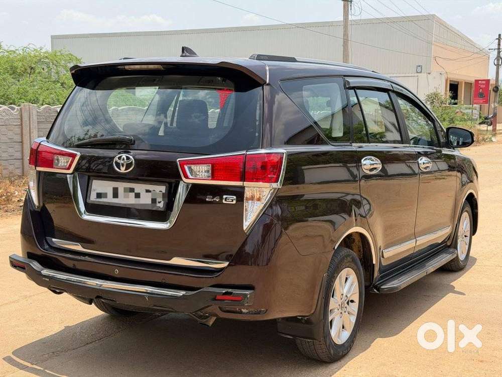 Toyota Innova Crysta 2.7 Gx Mt 8s, 2017, Diesel