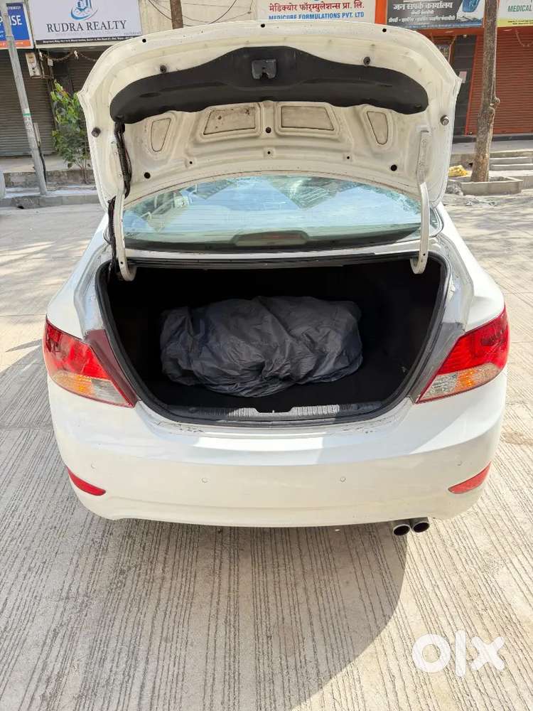 2013 Diesel Hyundai Verna Crdi Class Condition