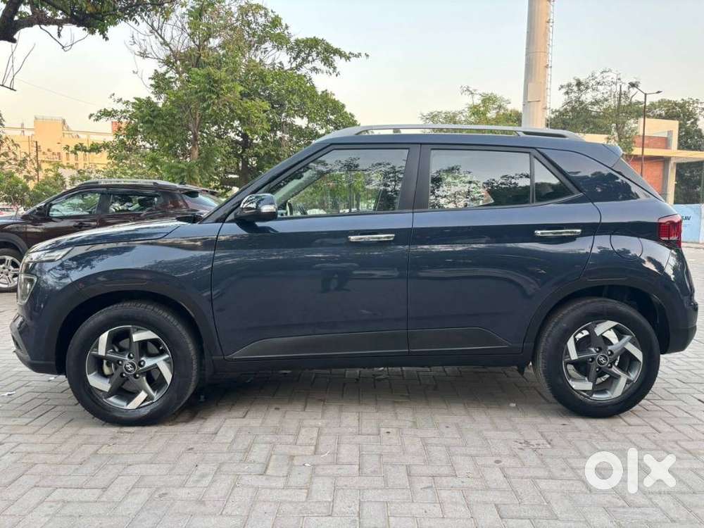 Hyundai Venue 1.0 Sx (o) Turbo Dct, 2020, Petrol