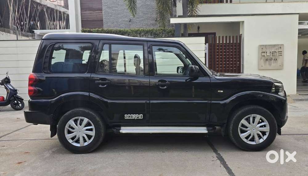 Mahindra Scorpio S5, 2017, Diesel