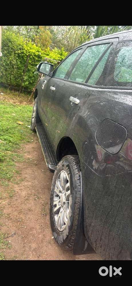 Ford Endeavour 2017 Diesel Well Maintained