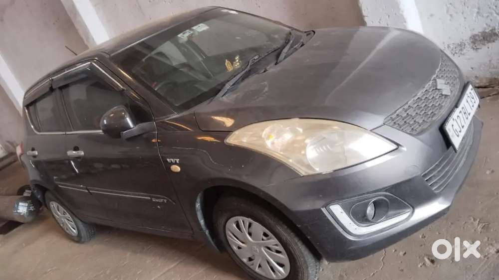 Maruti Suzuki Swift 2017 Petrol 70000 Km Driven