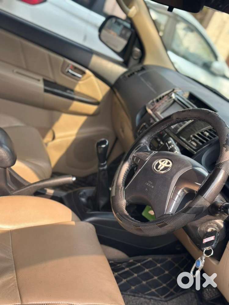 Toyota Fortuner 2014 Diesel 106000 Km Driven