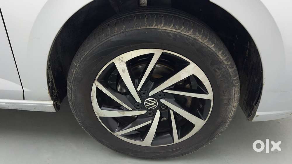 Volkswagen Virtus 1.0 Topline Tsi At, 2024, Petrol