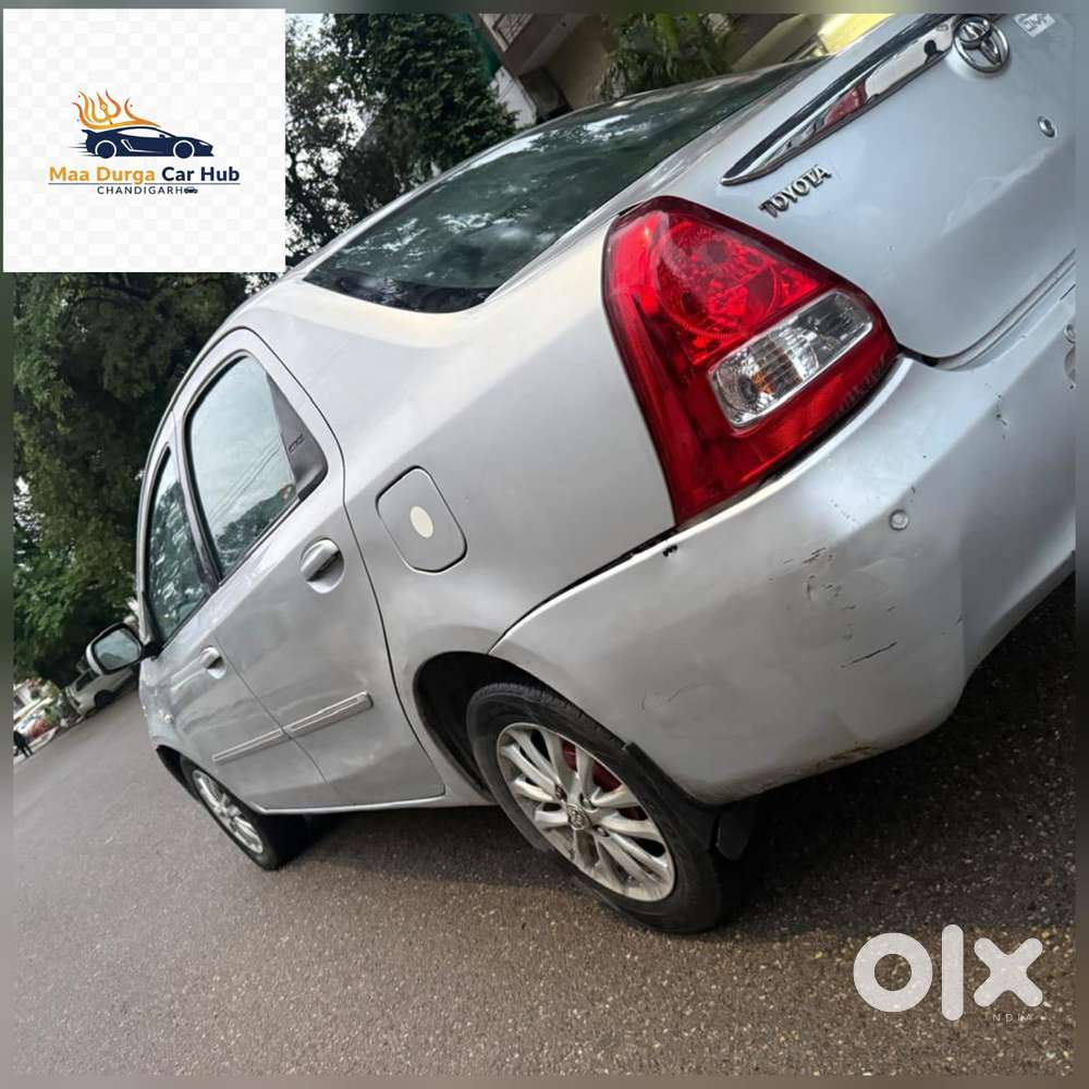 Toyota Etios, 2011, Petrol