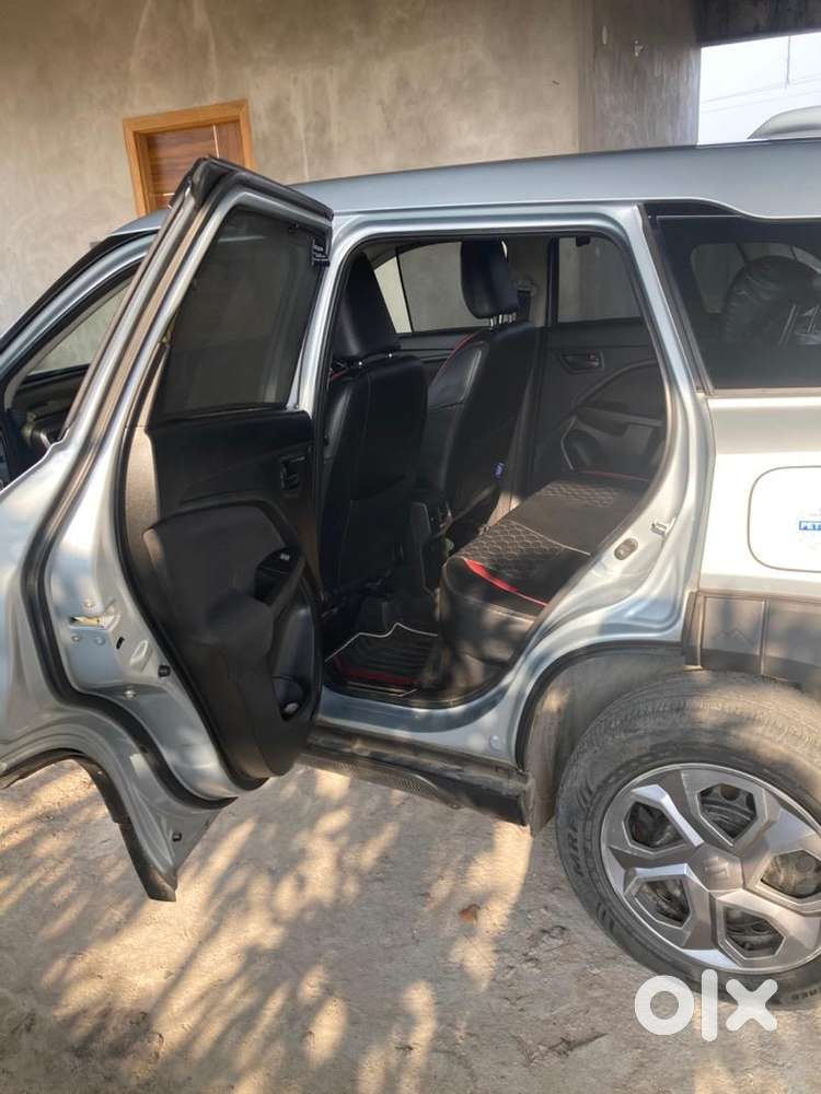 Maruti Suzuki Brezza 2022 Petrol Well Maintained