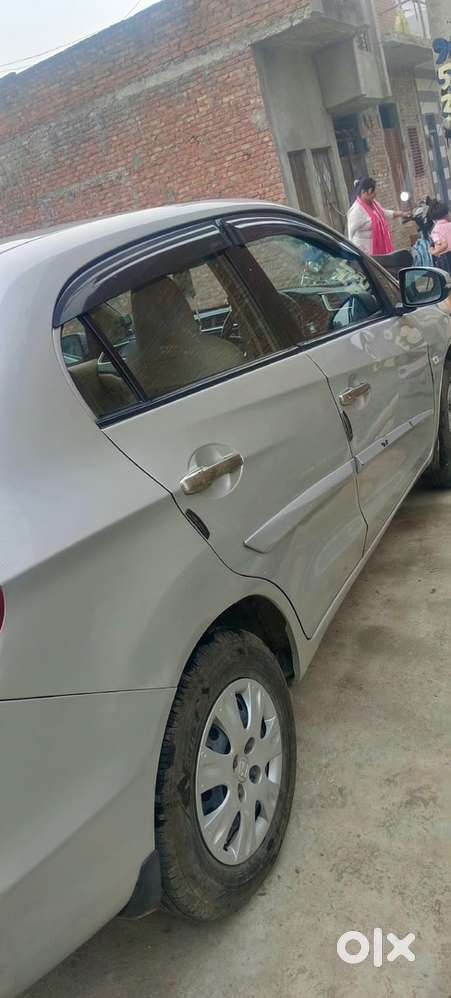 Honda Amaze 2017 87500 Km