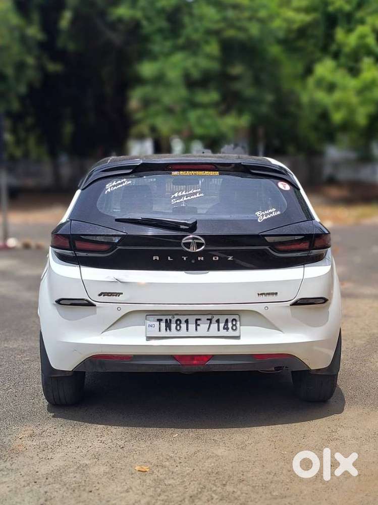 Tata Altroz, 2022, Petrol