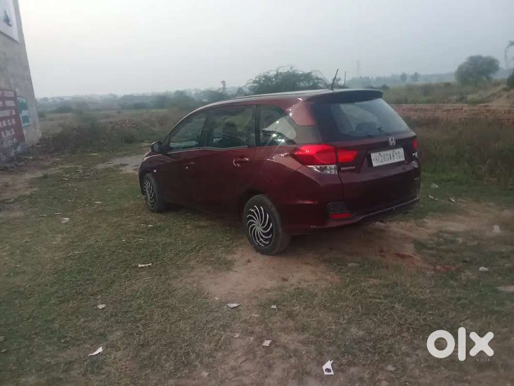 Honda Mobilio Vtec 2016