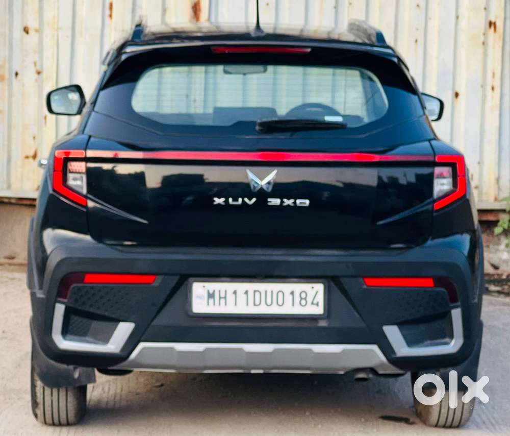 Mahindra Xuv 3xo Ax5 Pm Mt, 2025, Petrol