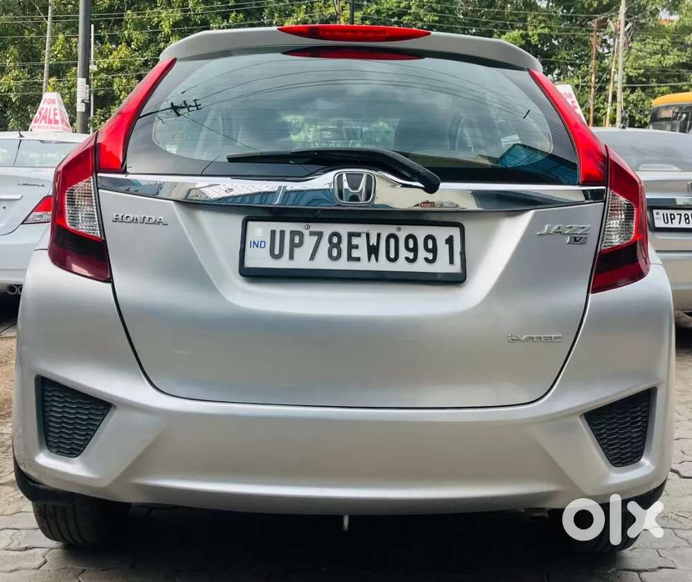 Honda Jazz V Cvt, 2017, Petrol