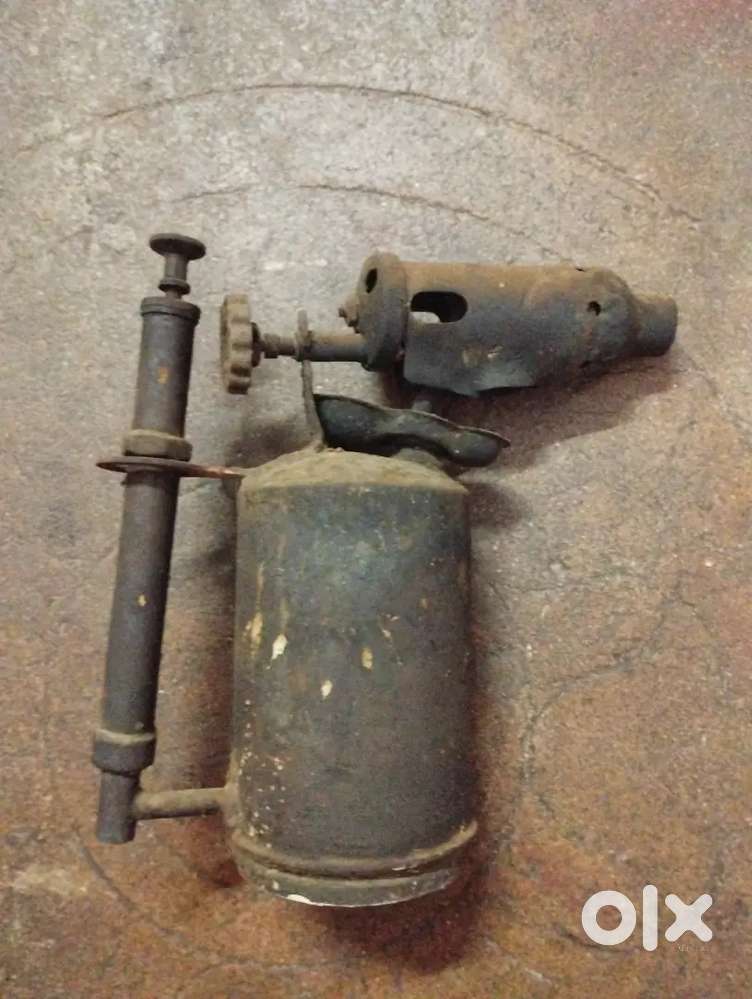 Antique old Oil stove