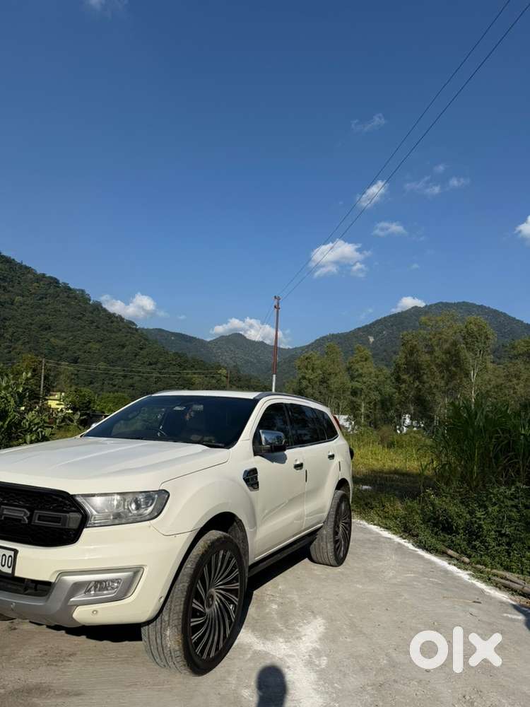 Ford Endeavour 3.2 Diesel December 2017 Model
