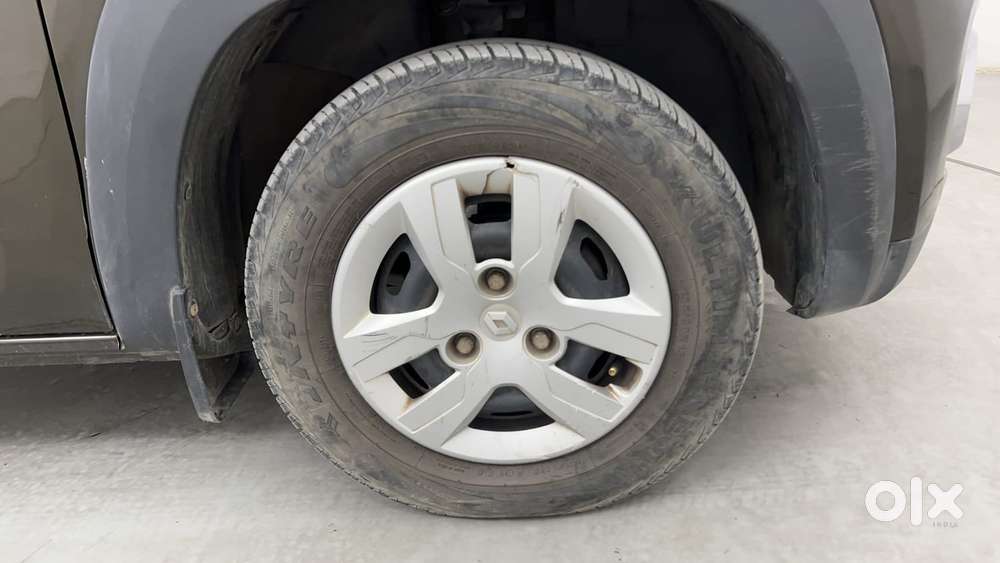 Renault Kwid 2019-ongoing 1.0 Rxt Amt (o), 2017, Petrol