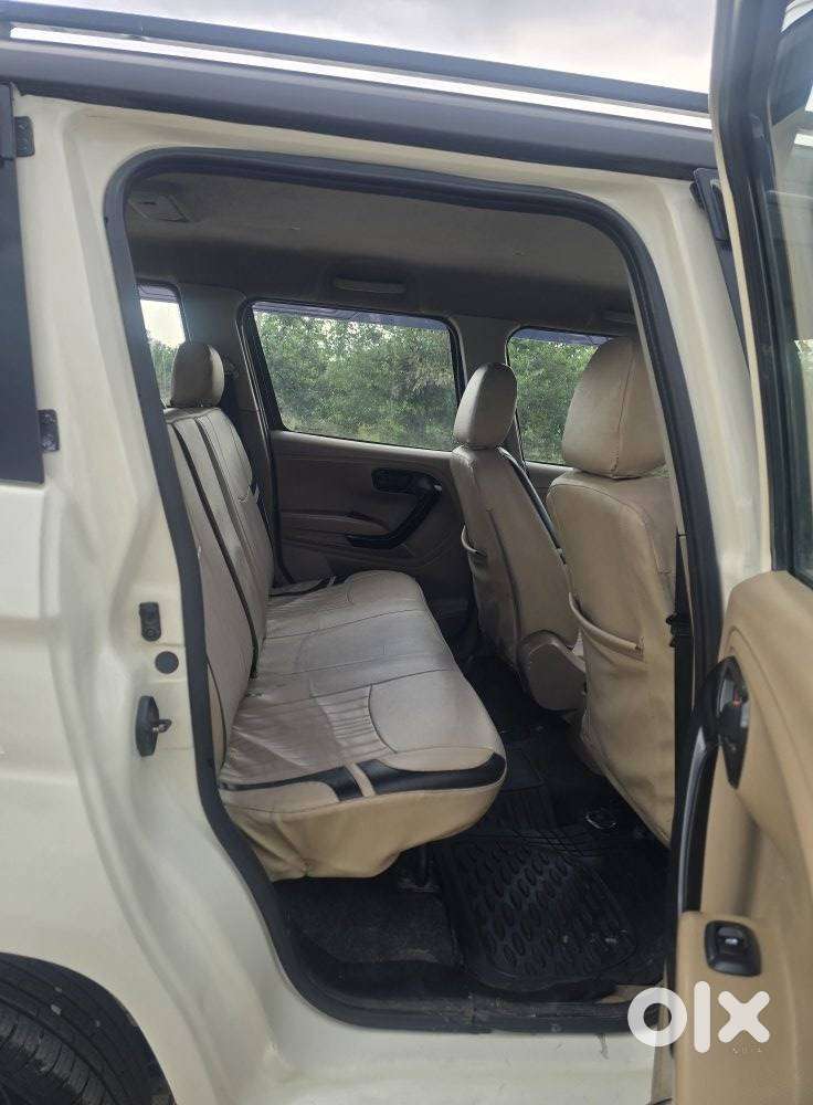 Mahindra Tuv 300 T6, 2016, Diesel