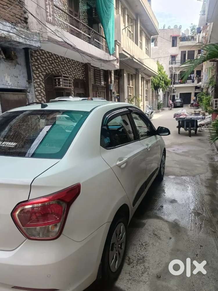 Hyundai Xcent Prime 2015 Petrol 90000 Km Driven