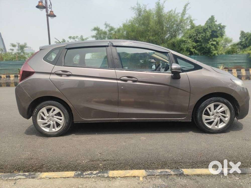 Honda Jazz V Mt Privilege, 2017, Petrol
