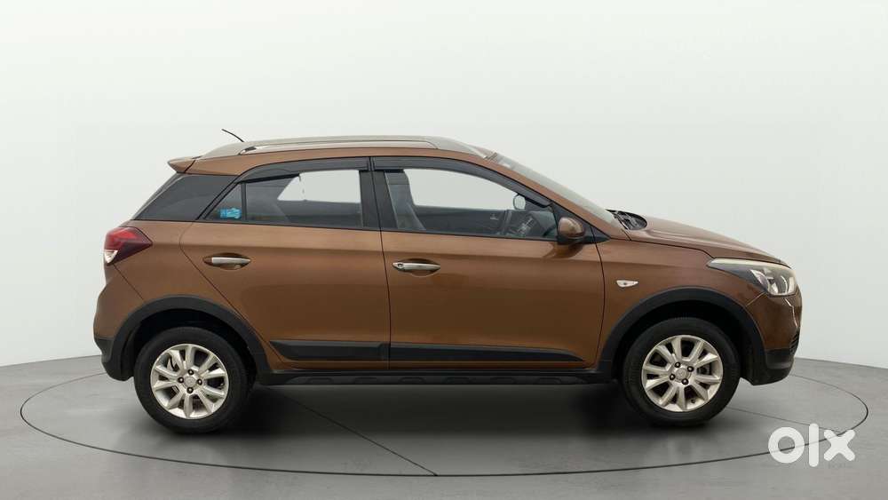 Hyundai I20 Active Base Petrol, 2016, Petrol