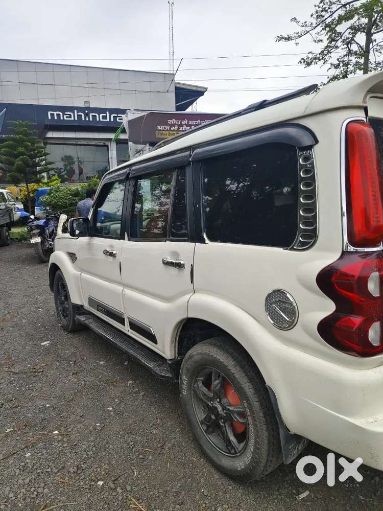 Mahindra Scorpio Diesel 2015
