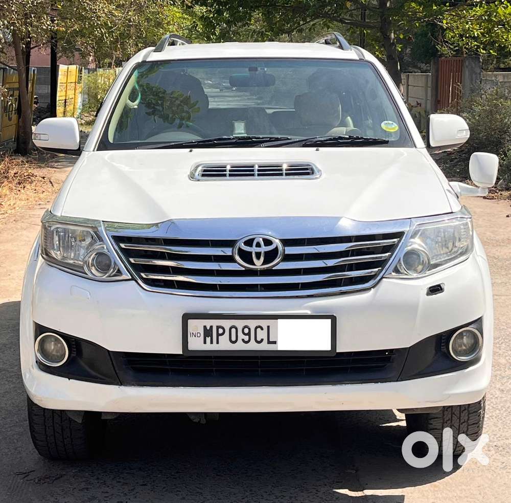 Toyota Fortuner 3.0 4x4 Manual, 2012, Diesel