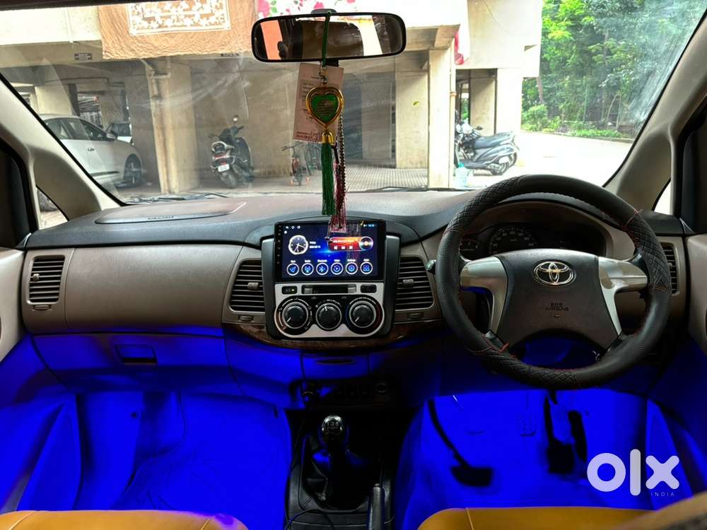 Toyota Innova Diesel Manual 2015 Year