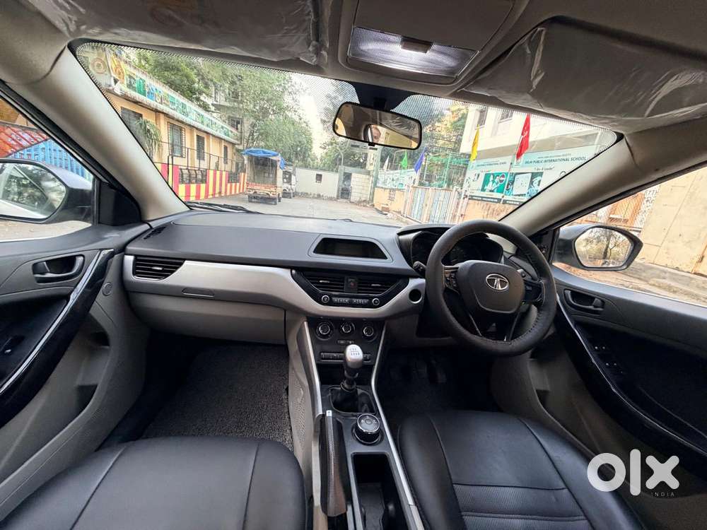 Tata Nexon, 2018, Petrol