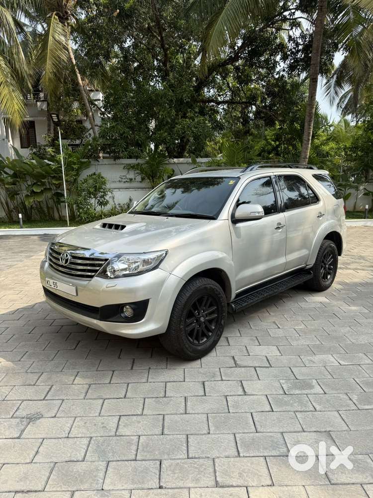Toyota Fortuner 3.0 4x2 Automatic, 2012, Diesel