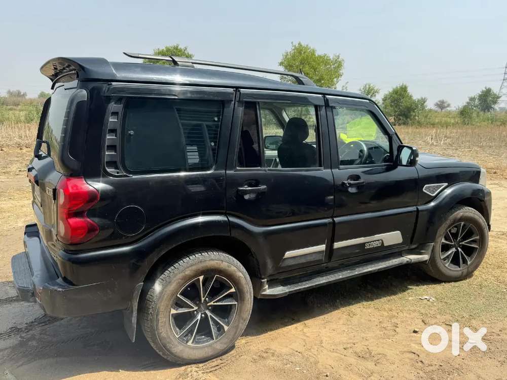 Mahindra Scorpio 2021 With Vvip Number 000 Series. Brand New Tyre