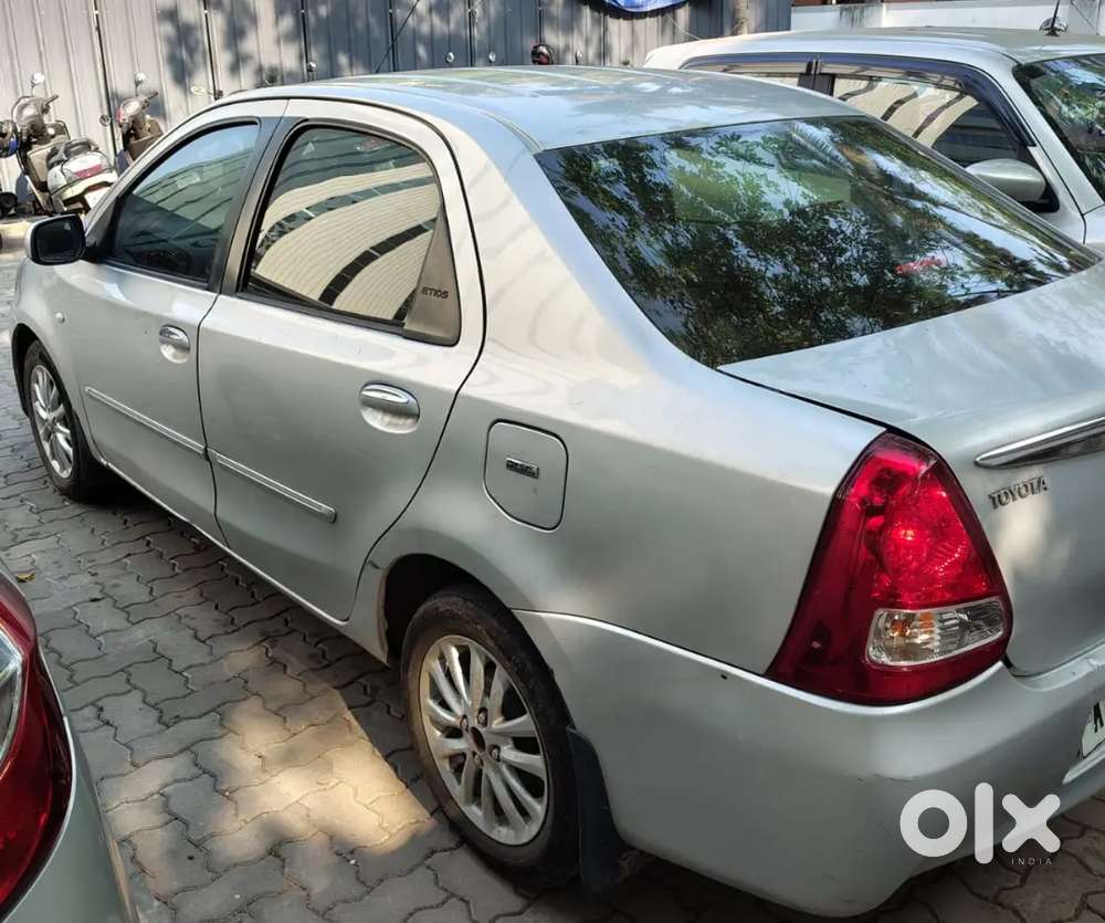 Toyota Etios 2011 Diesel Well Maintained