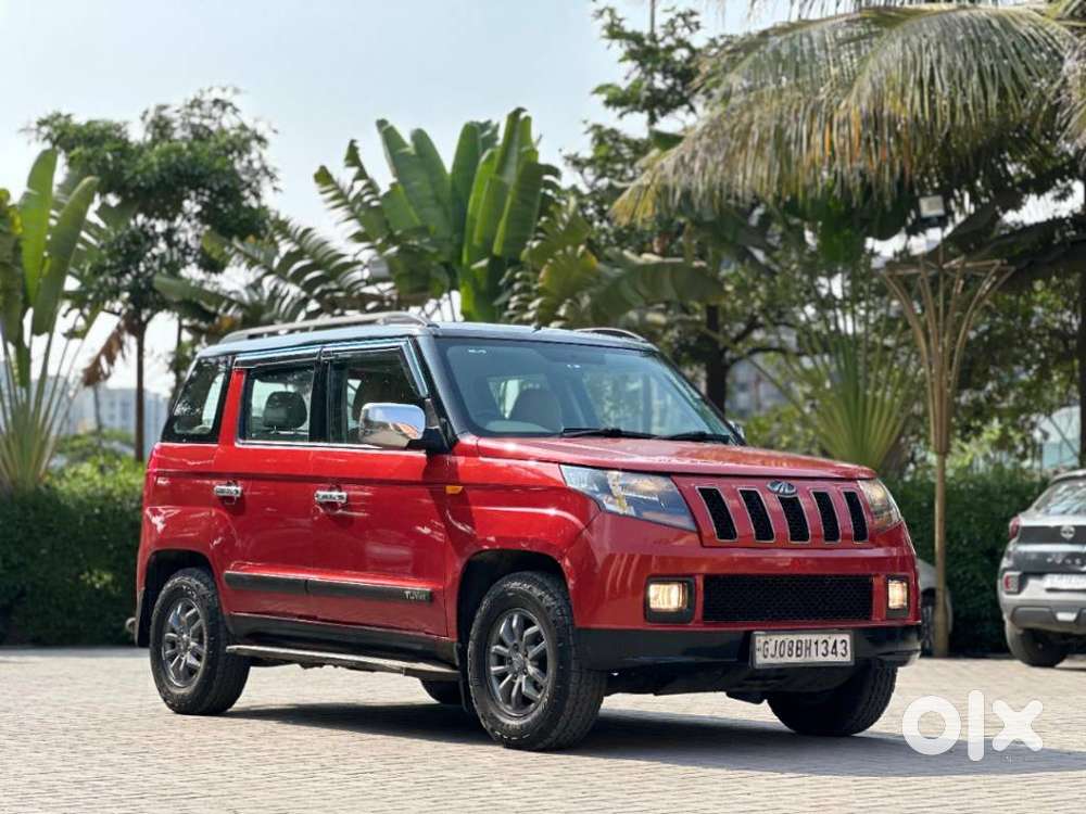 Mahindra Tuv 300 T10 Dual Tone, 2018, Diesel