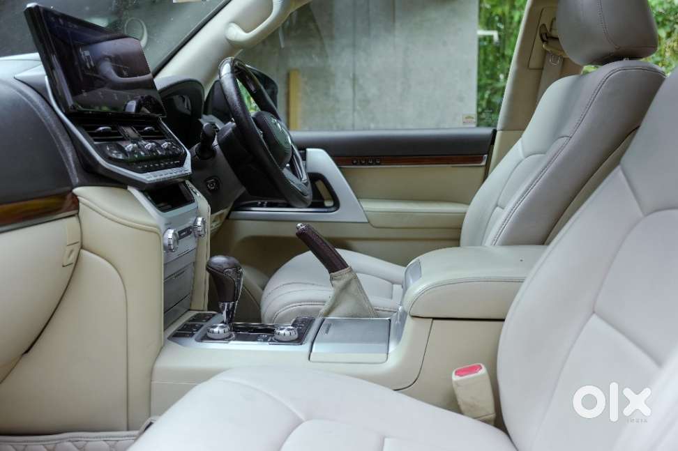 Toyota Land Cruiser 4.5 Vx Lc 200 Premium 2, 2016, Diesel