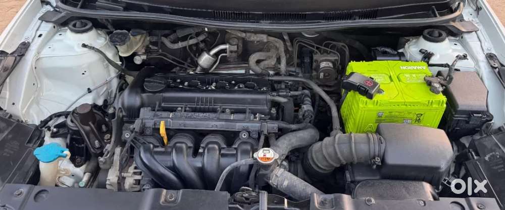 Hyundai Verna Vtvt 1.6 Sx, 2013, Petrol