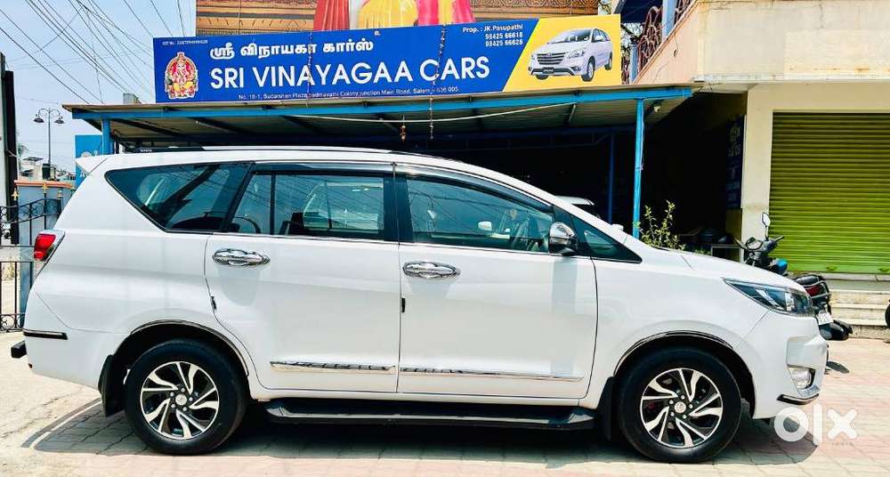 Toyota Innova Crysta 2.4 G Mt, 2022, Diesel